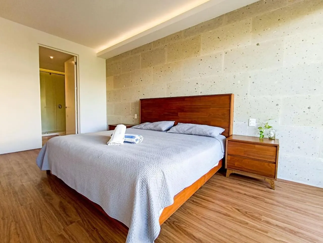Wide Studio With Sunny Balcony Pool Gym Steps 2 Beach Playa del Carmen